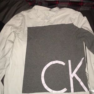 Calvin Klein Sweater